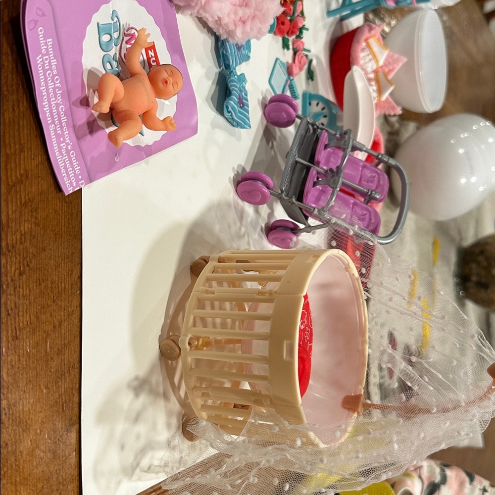 Zuru My Mini Baby Dolls with, double stroller, two high chairs, beds, clothes - Picture 5 of 5